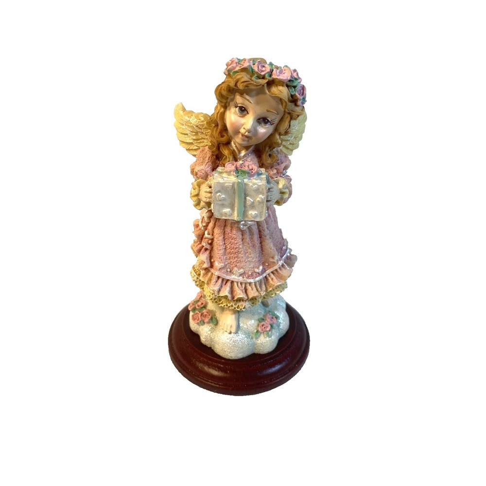 house of lloyd christmas around the world the giving angel figurine - Picture 1 of 9